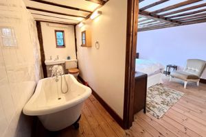 Photo 13- click for photo gallery